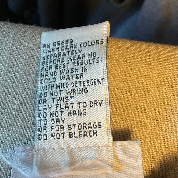 Chic Maroon Women's Cardigan with Embroidery - Picture 8 of 8